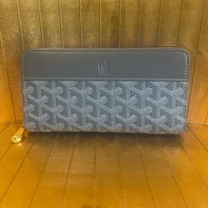 Gray Goyard PVC Matigon zip around wallet